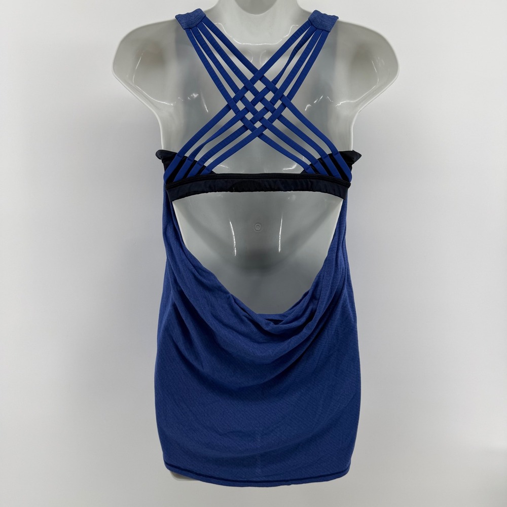 Lululemon Women's Blue Wild Braided Back‎ Tank Top Size 8 Athletic Workout - Picture 2 of 4